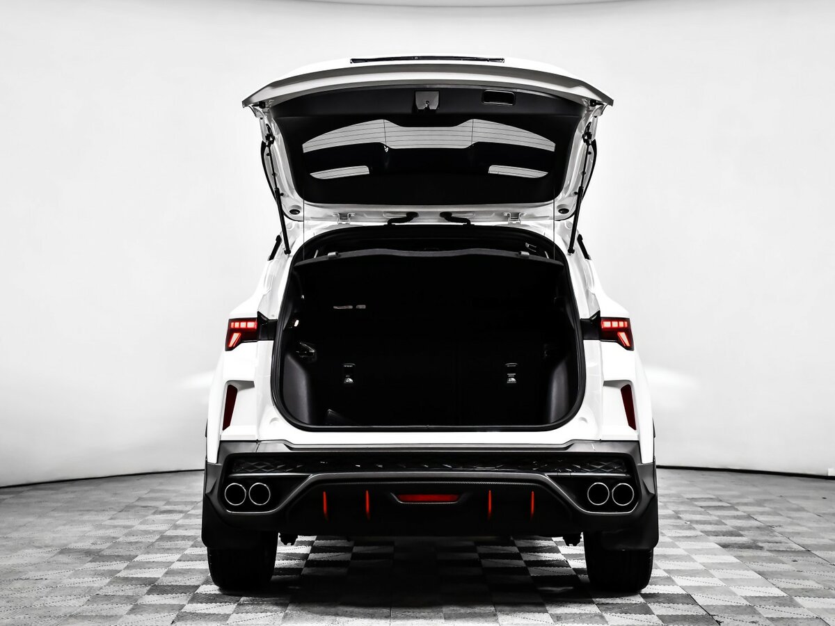 Купить Geely Coolray с пробегом. Фото: #14