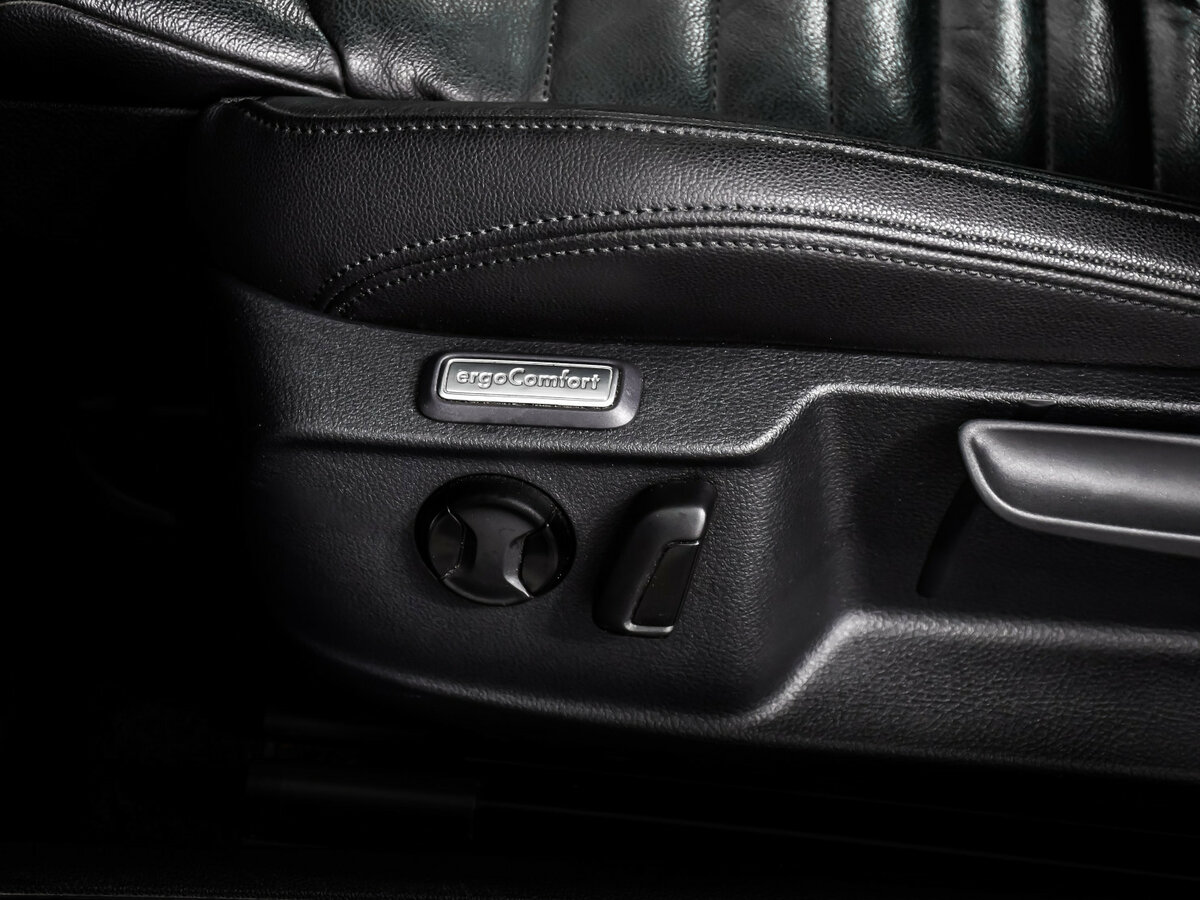 Купить Volkswagen Passat с пробегом. Фото: #12