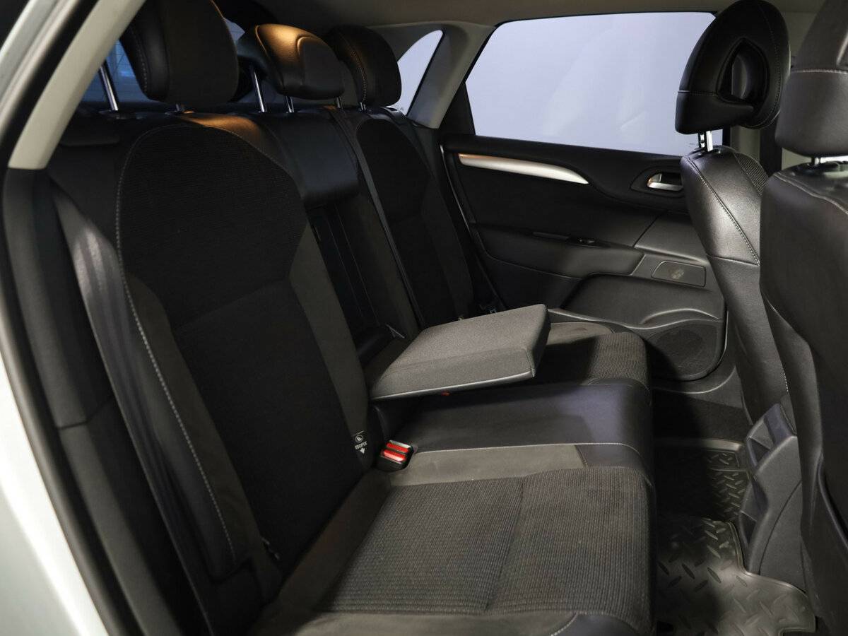 Купить Citroen C4 с пробегом. Фото: #12