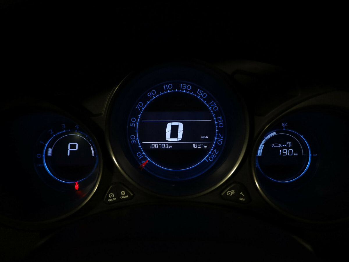 Купить Citroen C4 с пробегом. Фото: #17