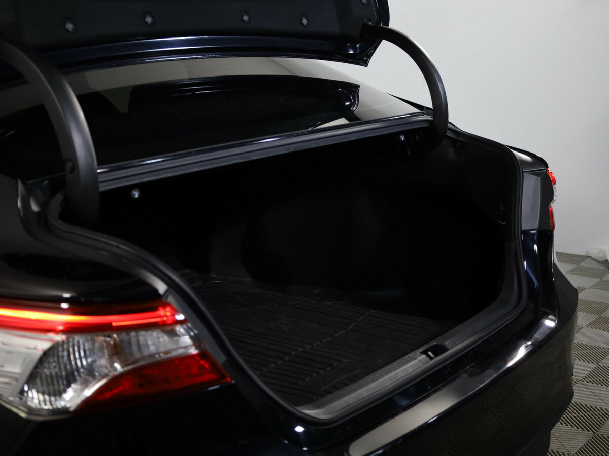 Купить Toyota Camry с пробегом. Фото: #19