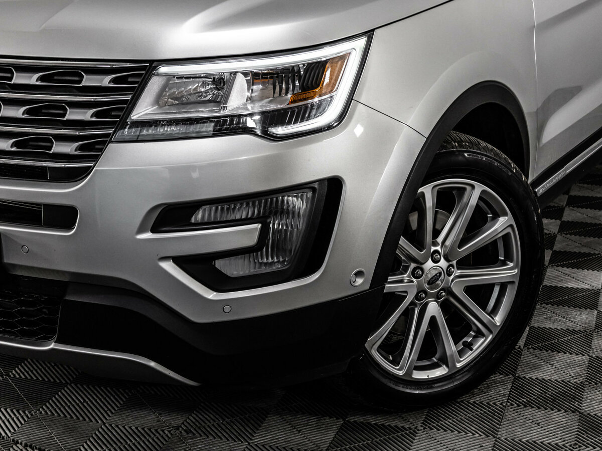 Купить Ford Explorer с пробегом. Фото: #6