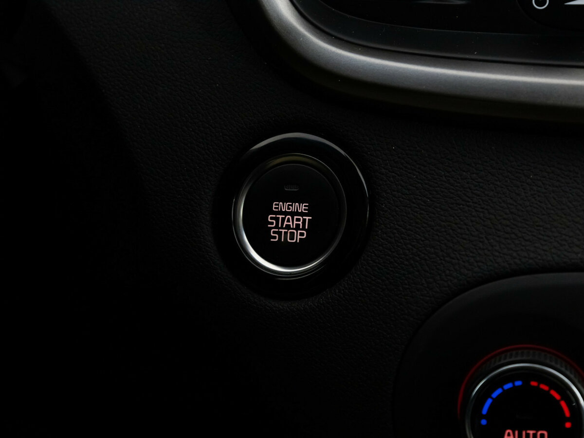 Купить Kia Sorento с пробегом. Фото: #14