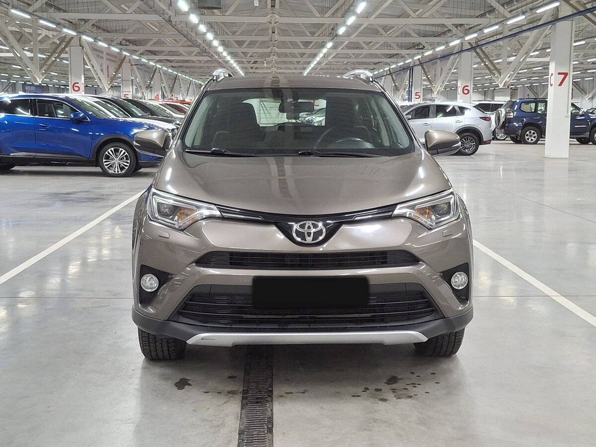 Купить Toyota RAV4 с пробегом. Фото: #1