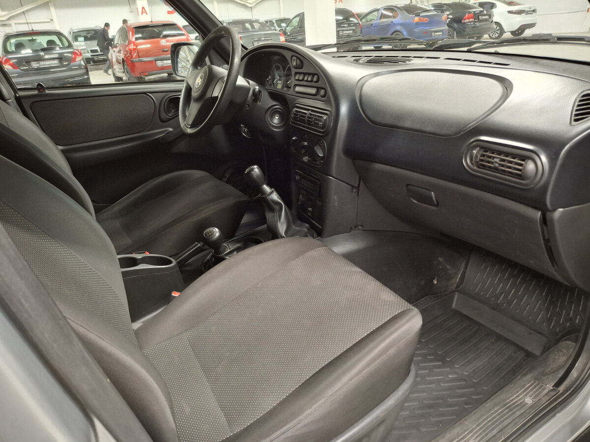 Купить Chevrolet Niva с пробегом. Фото: #10