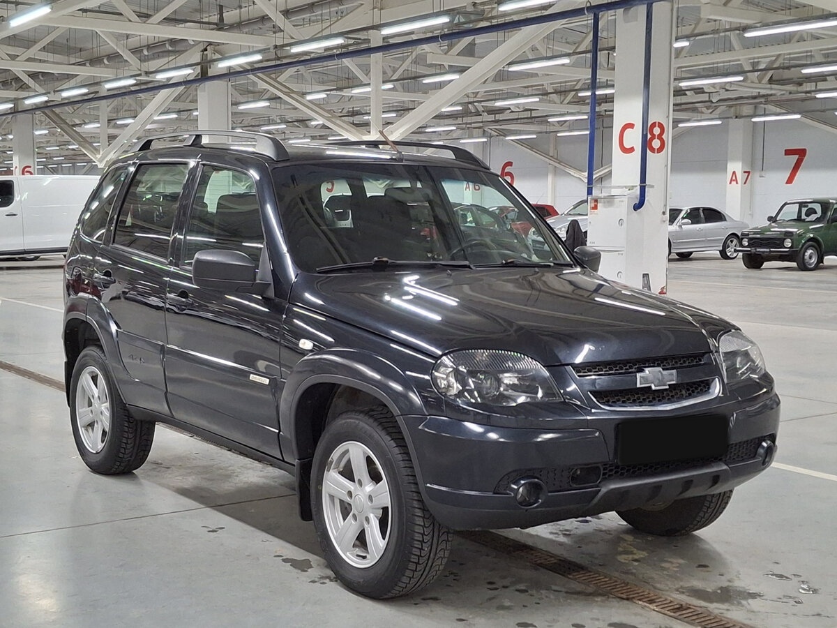 Купить Chevrolet Niva с пробегом. Фото: #2