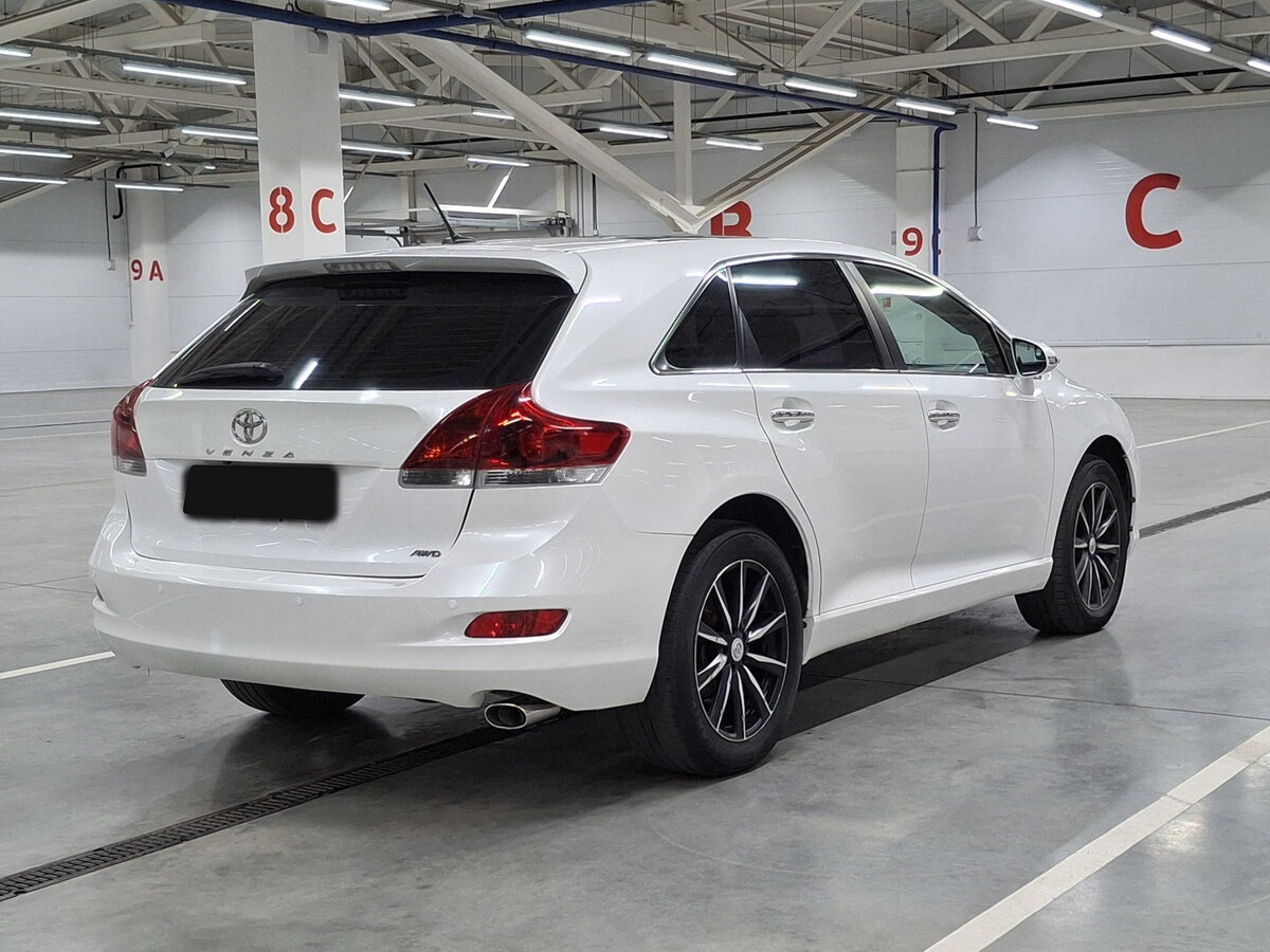 Купить Toyota Venza с пробегом. Фото: #4