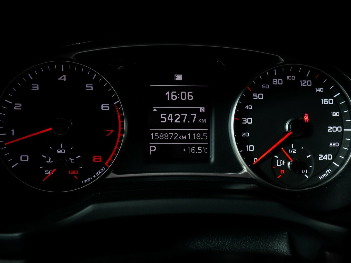 Купить Audi A1 с пробегом. Фото: #8