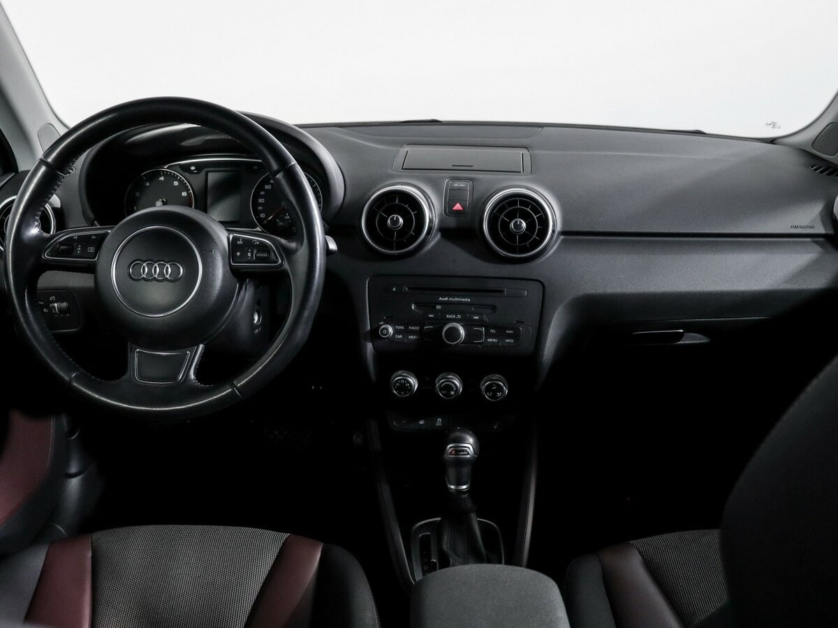 Купить Audi A1 с пробегом. Фото: #9