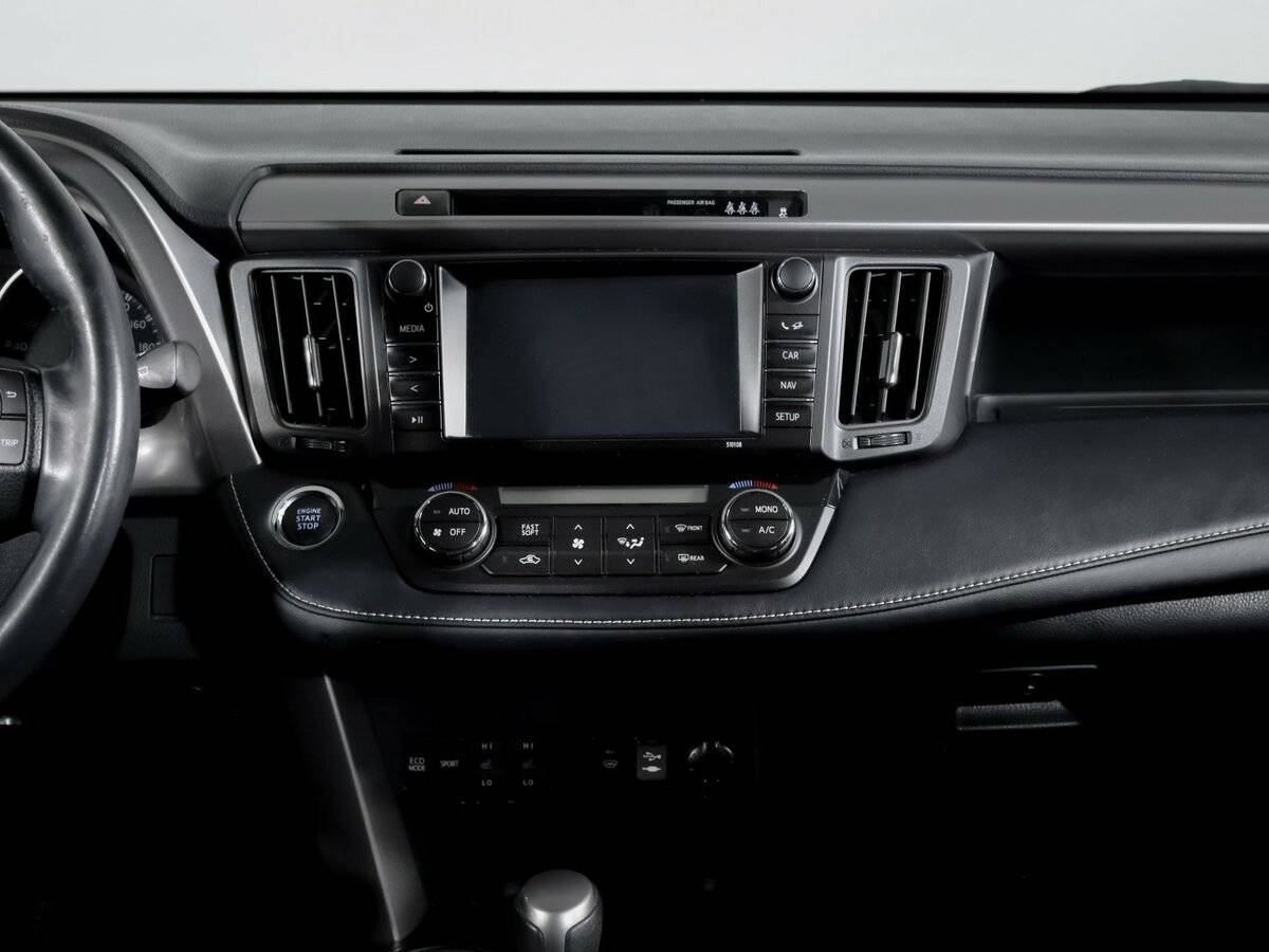 Купить Toyota RAV4 с пробегом. Фото: #12