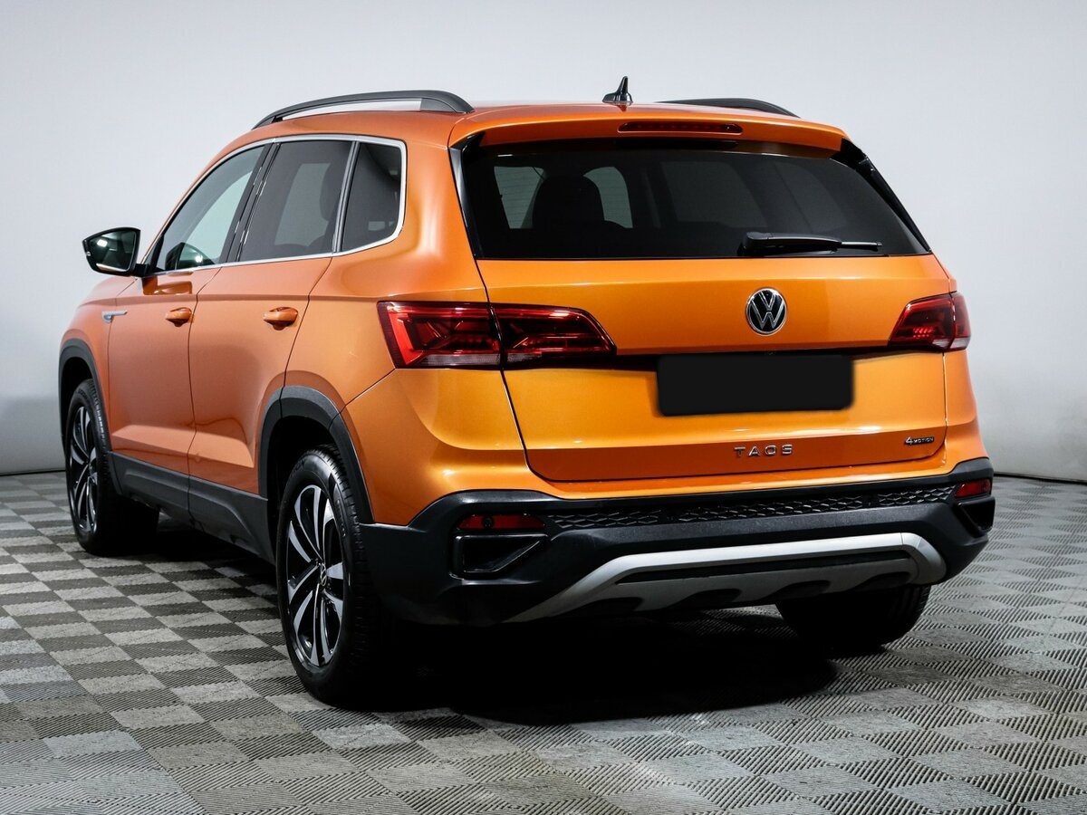 Купить Volkswagen Taos с пробегом. Фото: #5