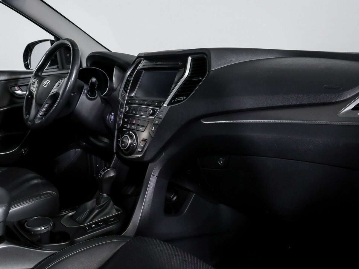 Купить Hyundai Santa Fe с пробегом. Фото: #8
