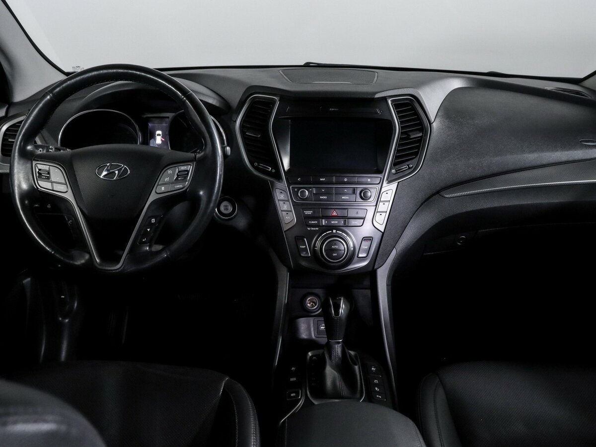 Купить Hyundai Santa Fe с пробегом. Фото: #12