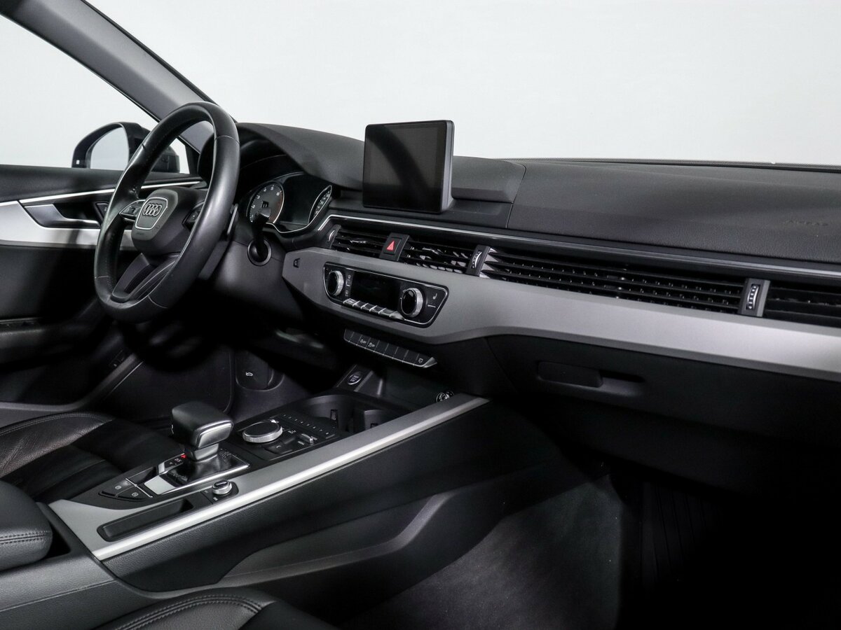 Купить Audi A4 с пробегом. Фото: #6