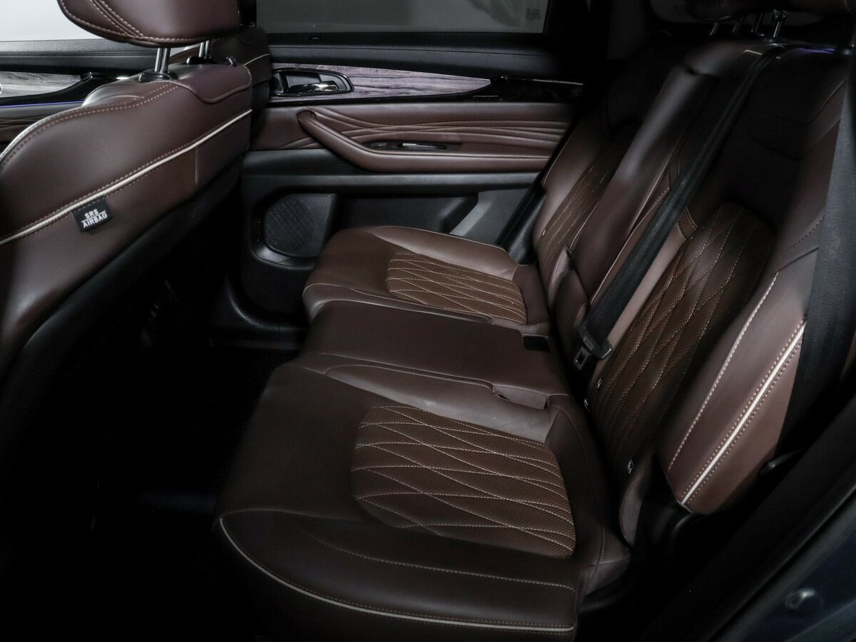 Купить EXEED VX с пробегом. Фото: #9