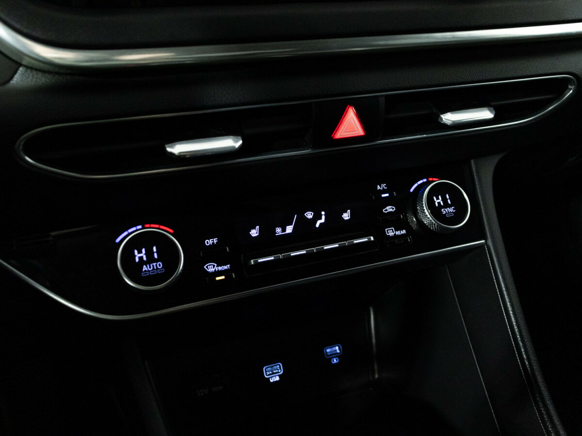 Купить Hyundai Sonata с пробегом. Фото: #13