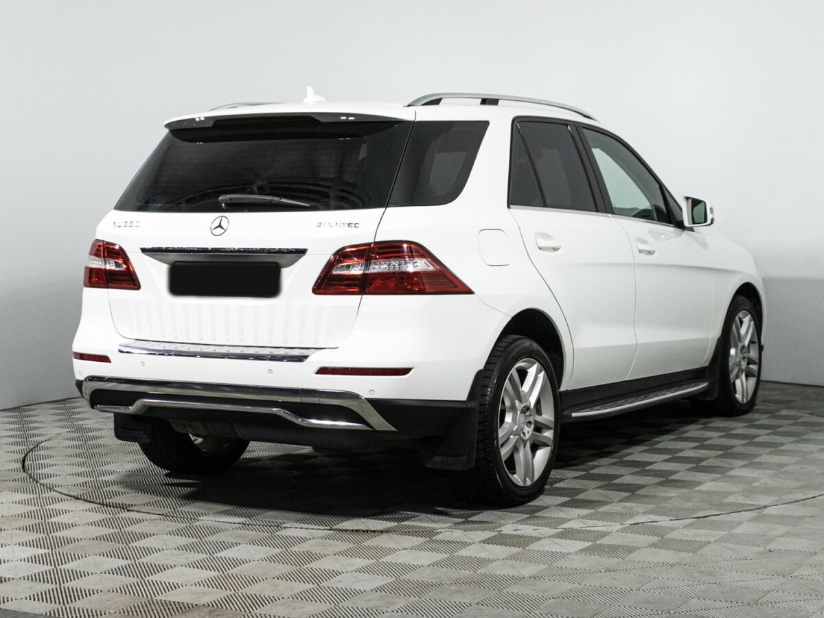 Купить Mercedes-Benz M-Класс с пробегом. Фото: #3