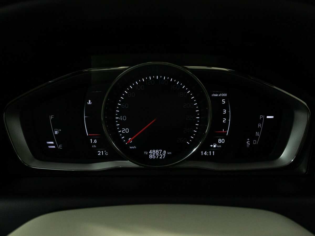 Купить Volvo XC60 с пробегом. Фото: #10