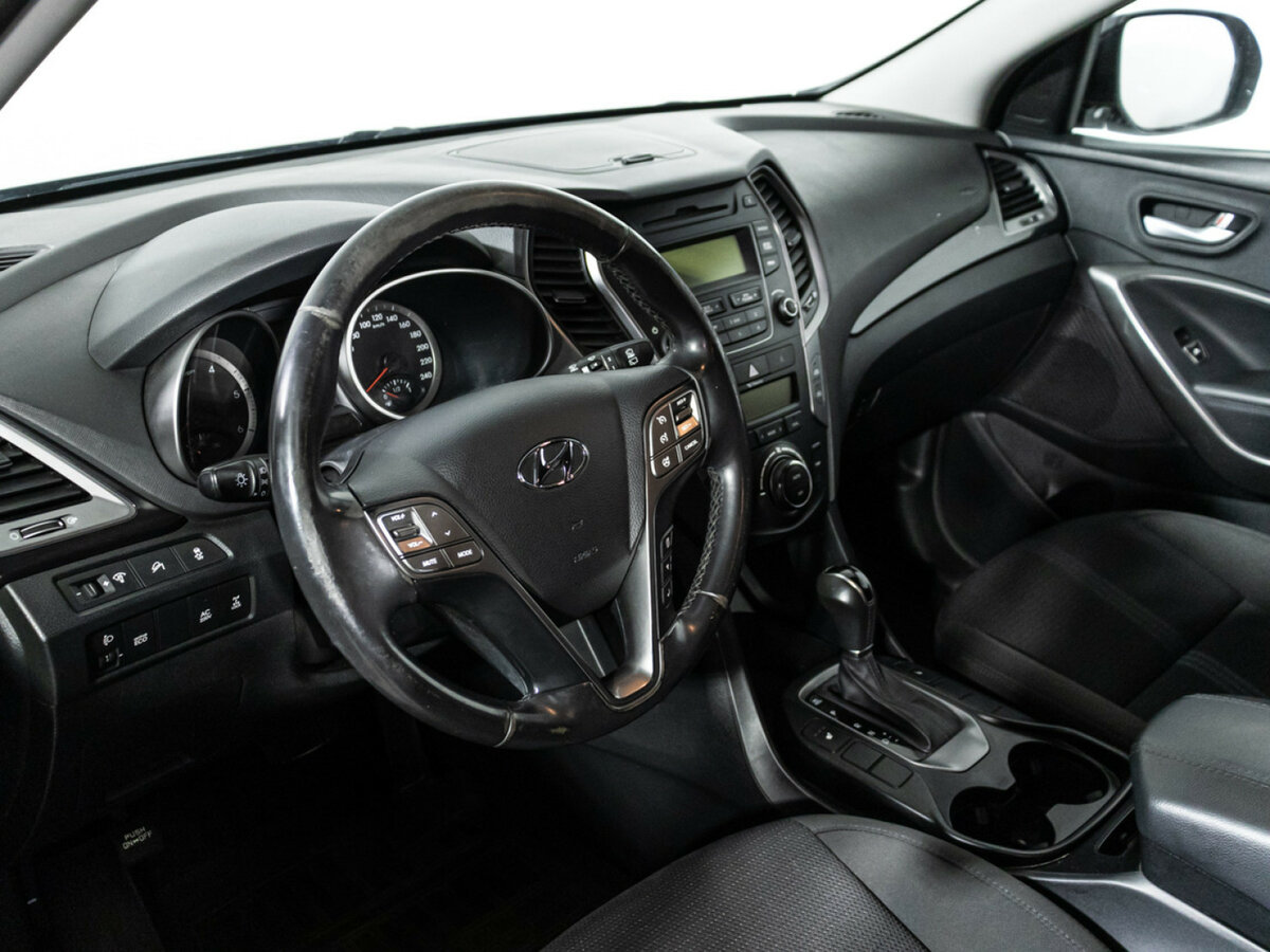 Купить Hyundai Santa Fe с пробегом. Фото: #10