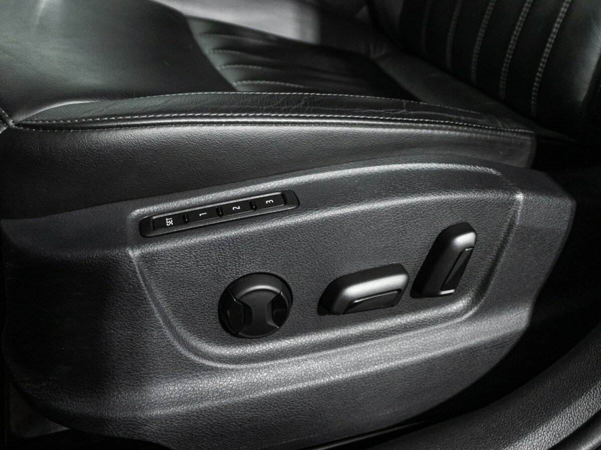 Купить Skoda Octavia с пробегом. Фото: #12