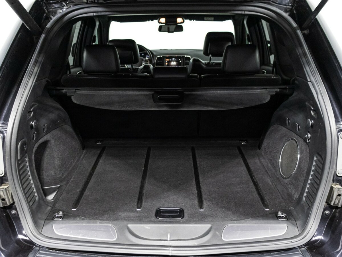 Купить Jeep Grand Cherokee с пробегом. Фото: #13