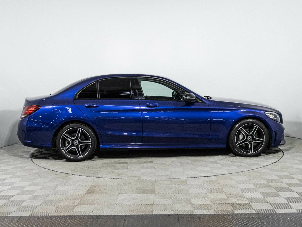 Купить Mercedes-Benz C-Класс с пробегом. Фото: #3