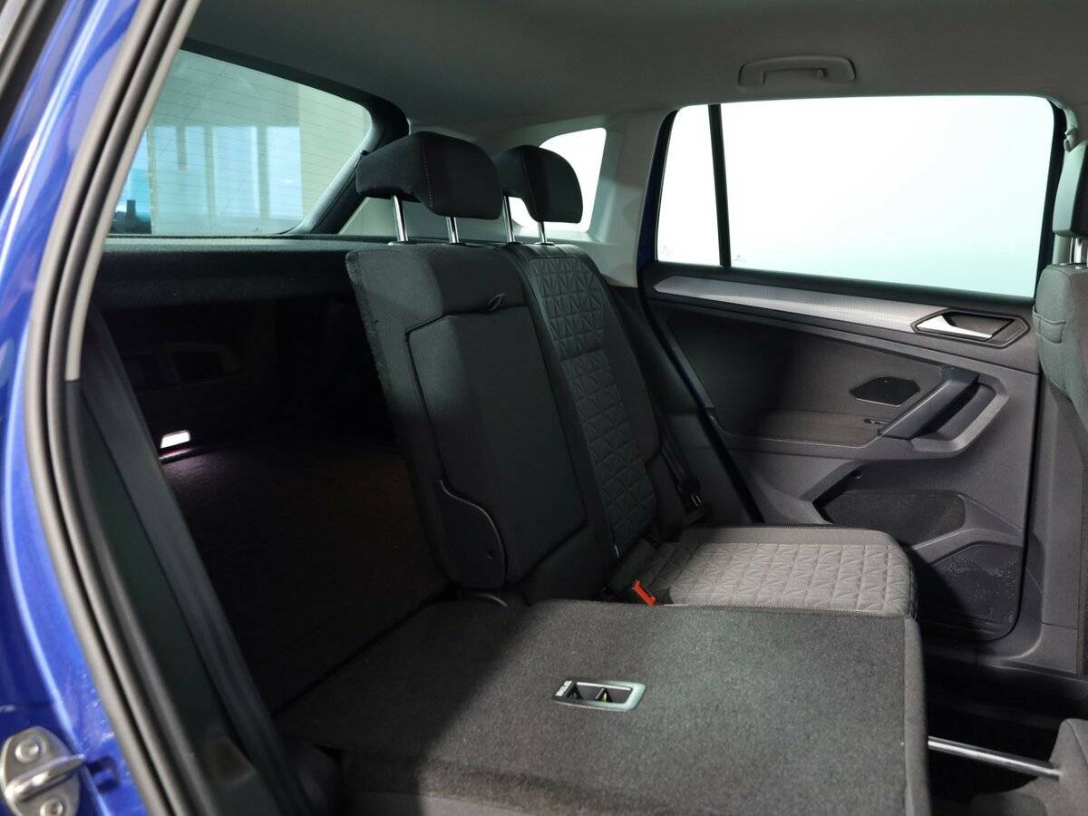 Купить Volkswagen Tiguan с пробегом. Фото: #15