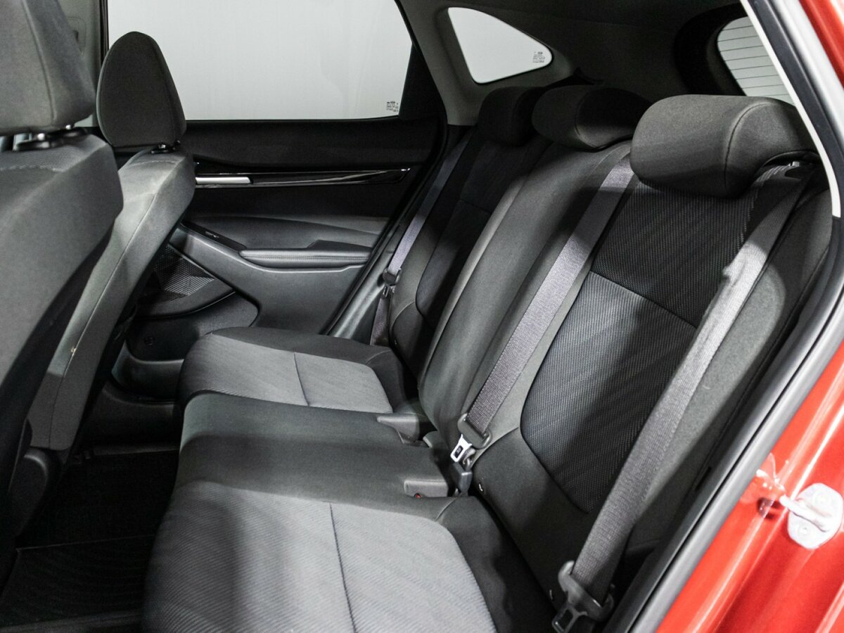 Купить Kia Seltos с пробегом. Фото: #9