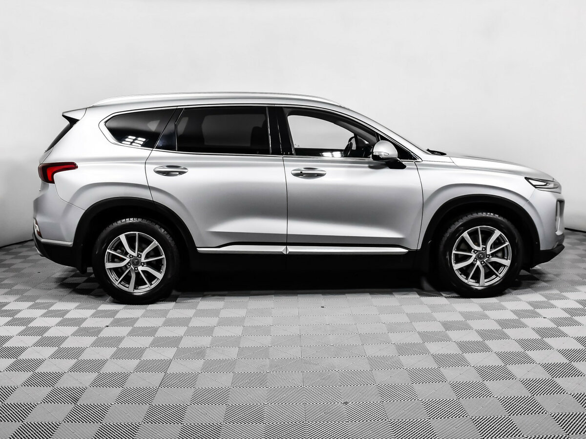 Купить Hyundai Santa Fe с пробегом. Фото: #3