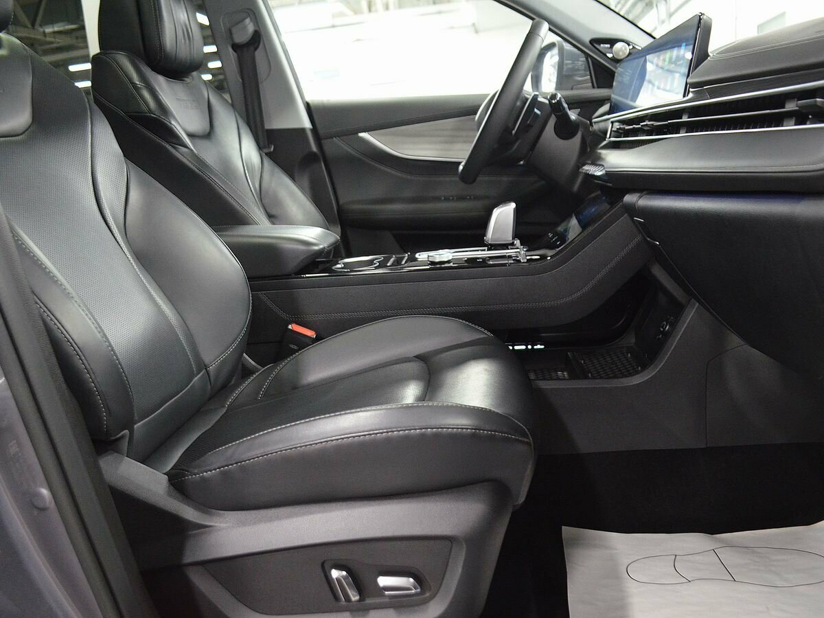 Купить Chery Tiggo 8 Pro Max с пробегом. Фото: #5