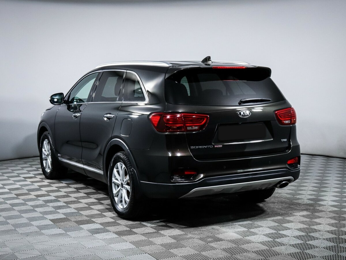 Купить Kia Sorento с пробегом. Фото: #5