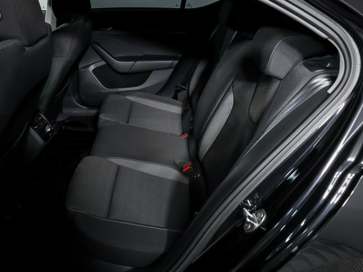 Купить Skoda Octavia с пробегом. Фото: #7