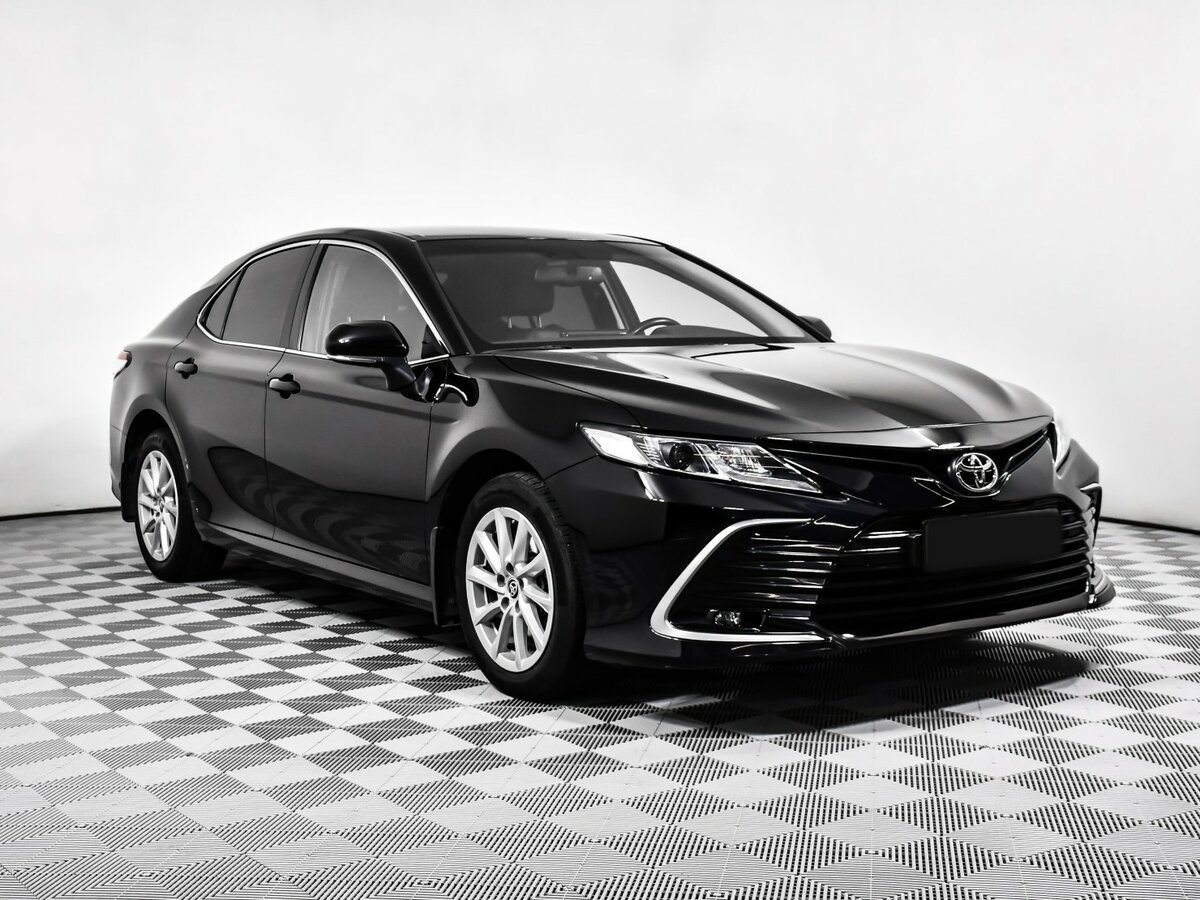 Купить Toyota Camry с пробегом. Фото: #2