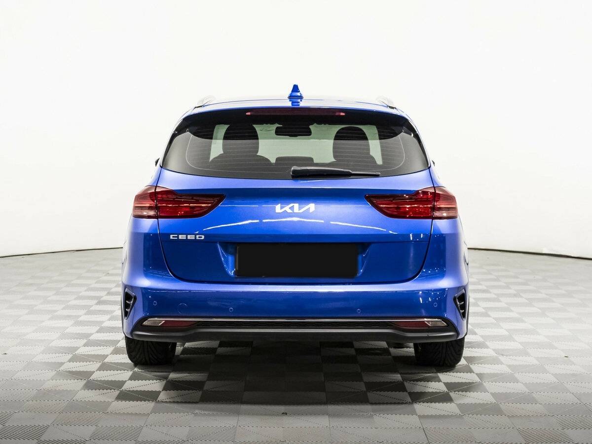 Купить Kia Ceed с пробегом. Фото: #4