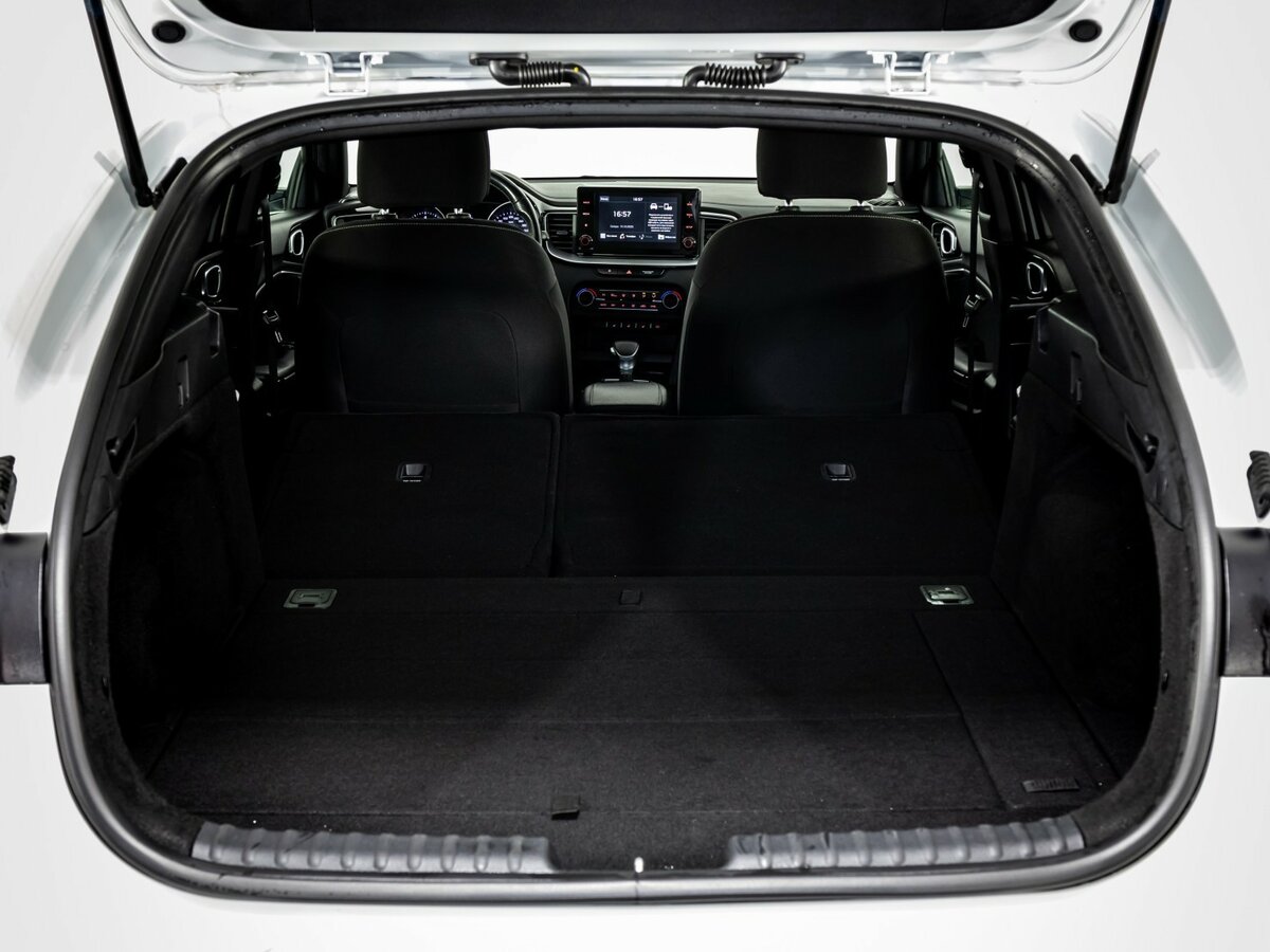 Купить Kia Proceed с пробегом. Фото: #27