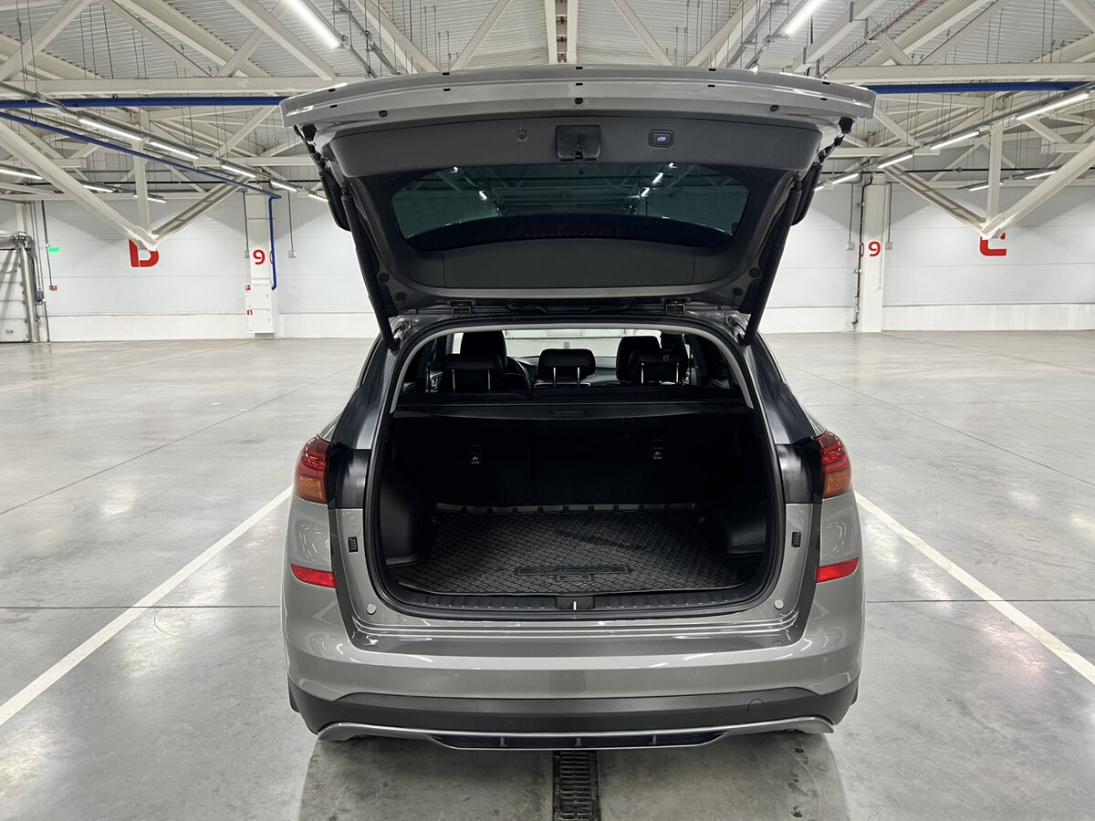 Купить Hyundai Tucson с пробегом. Фото: #9