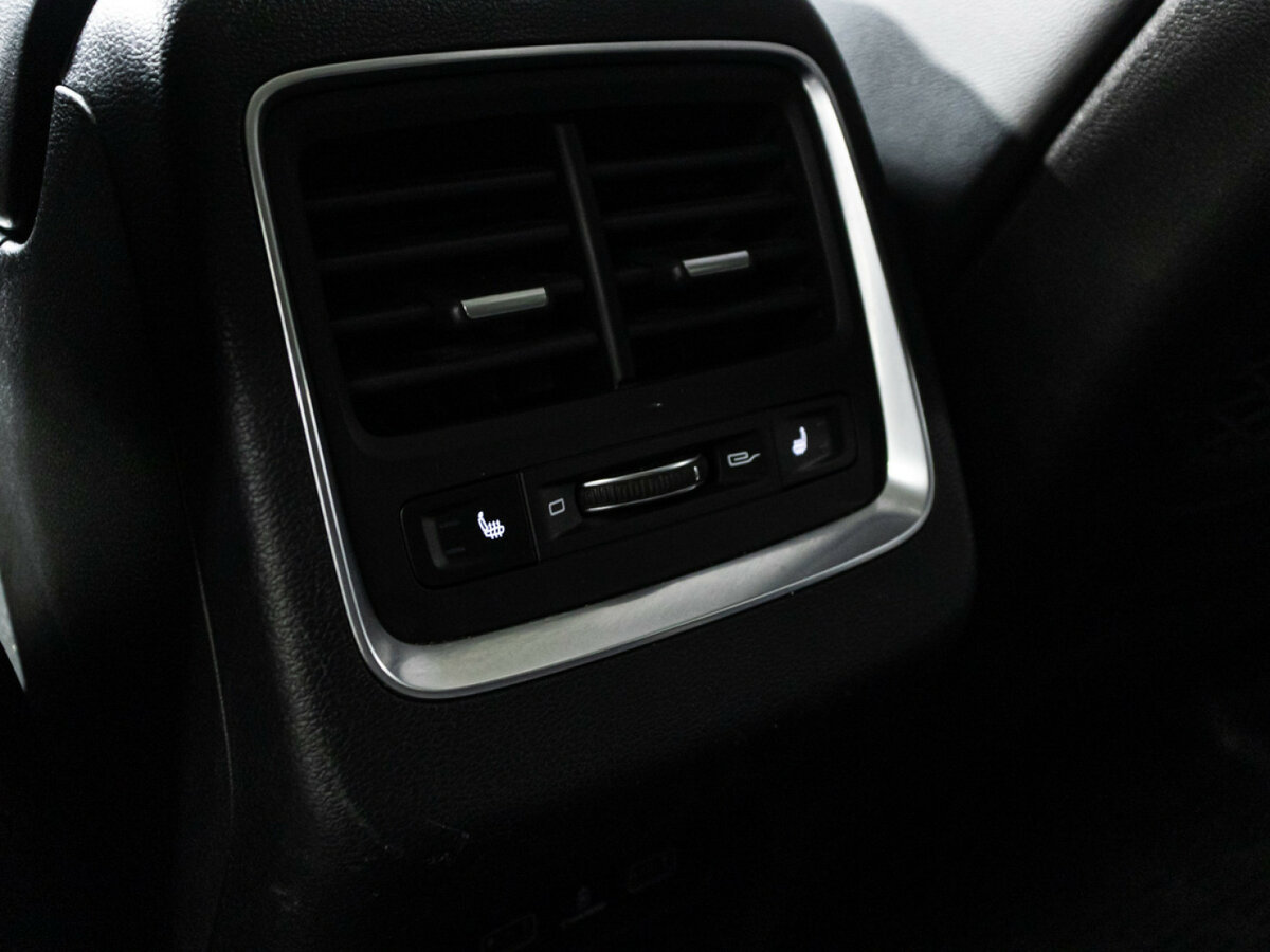 Купить Geely Atlas Pro с пробегом. Фото: #14