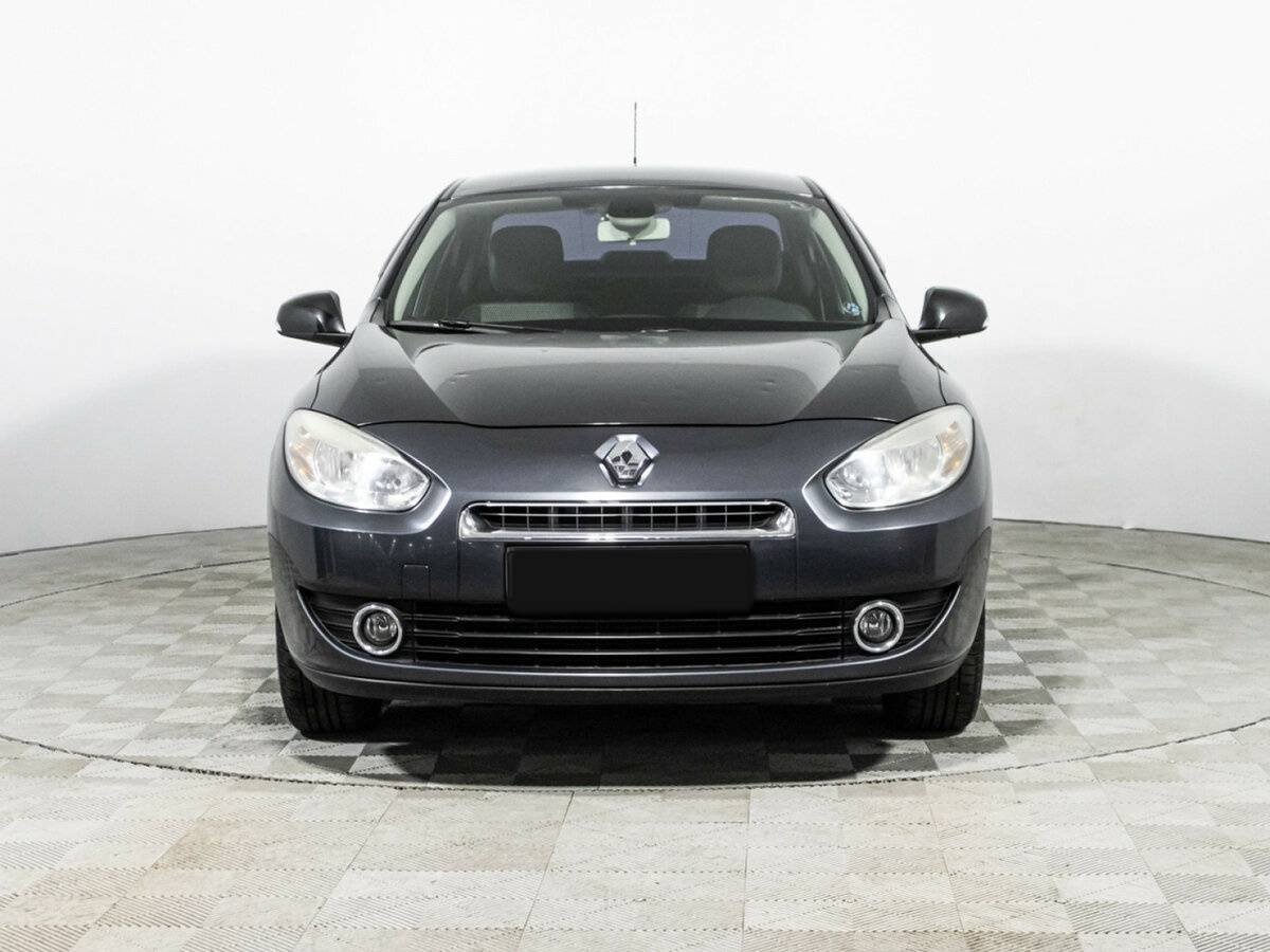 Купить Renault Fluence с пробегом. Фото: #1