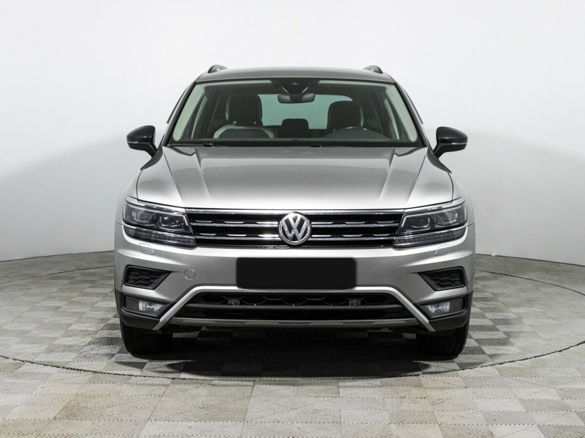 Купить Volkswagen Tiguan с пробегом. Фото: #1