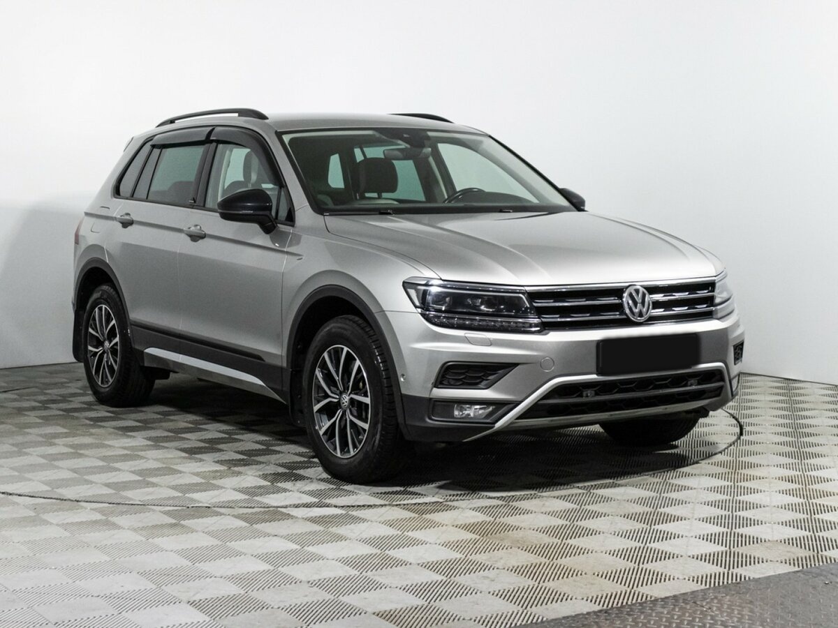 Купить Volkswagen Tiguan с пробегом. Фото: #2