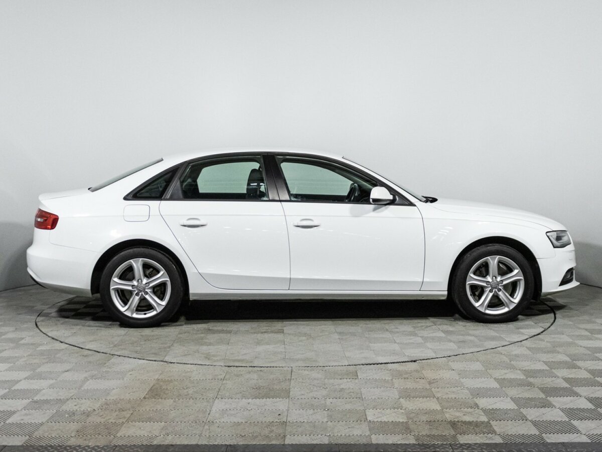 Купить Audi A4 с пробегом. Фото: #3