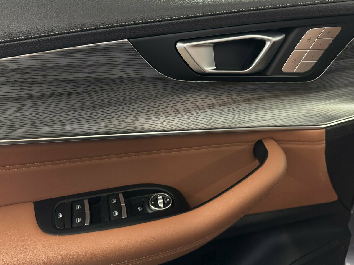 Купить Chery Tiggo 8 Pro Max с пробегом. Фото: #7