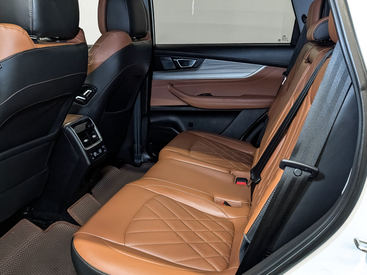 Купить Chery Tiggo 8 Pro Max с пробегом. Фото: #11