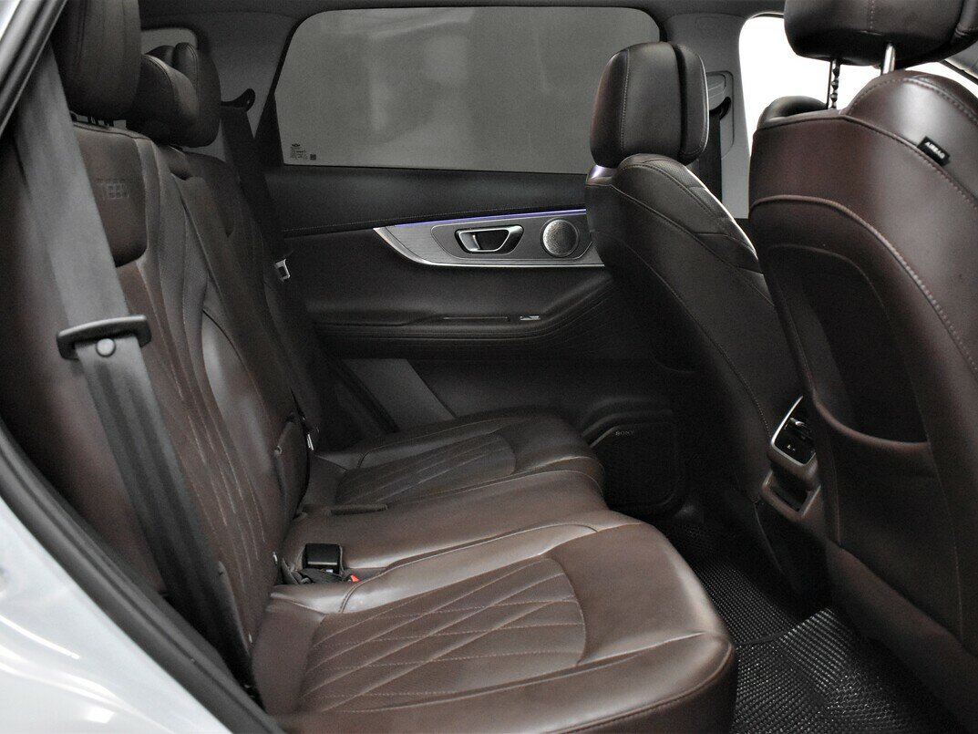 Купить Chery Tiggo 8 Pro Max с пробегом. Фото: #14