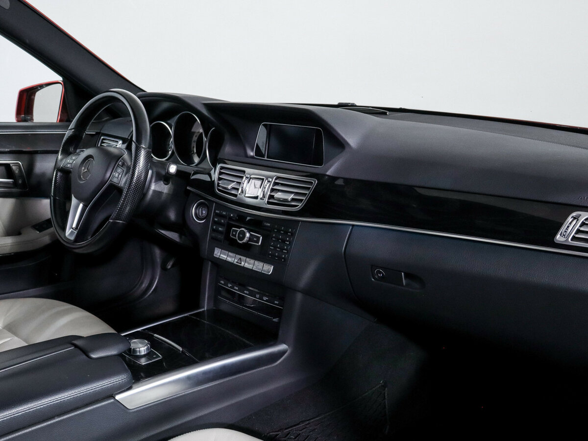 Купить Mercedes-Benz E-Класс с пробегом. Фото: #6