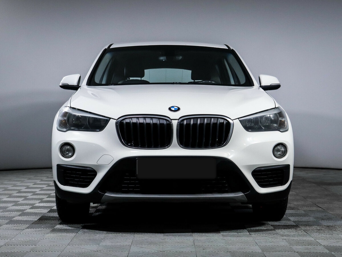 Купить BMW X1 с пробегом. Фото: #1