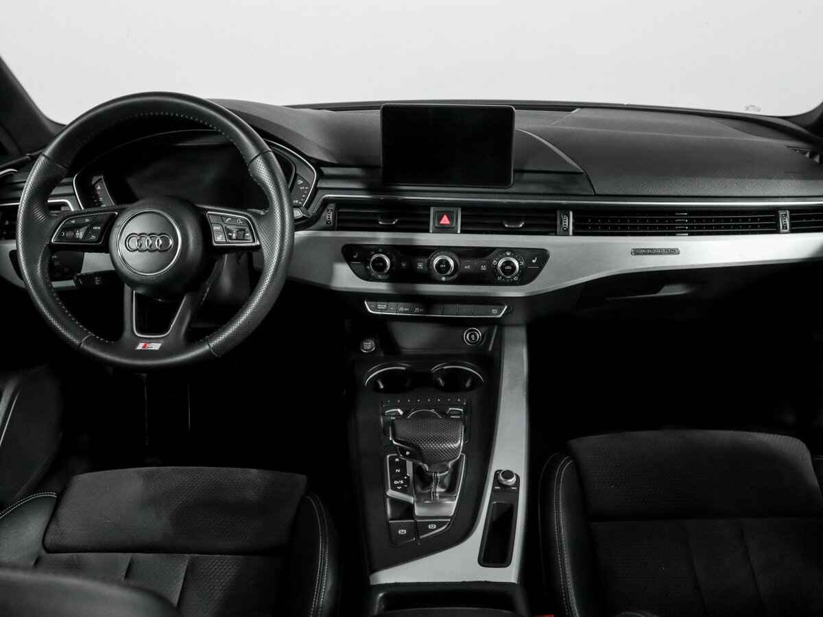 Купить Audi A4 с пробегом. Фото: #11