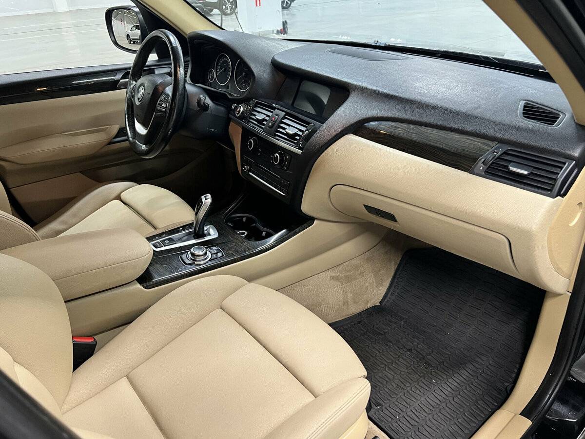 Купить BMW X3 с пробегом. Фото: #10