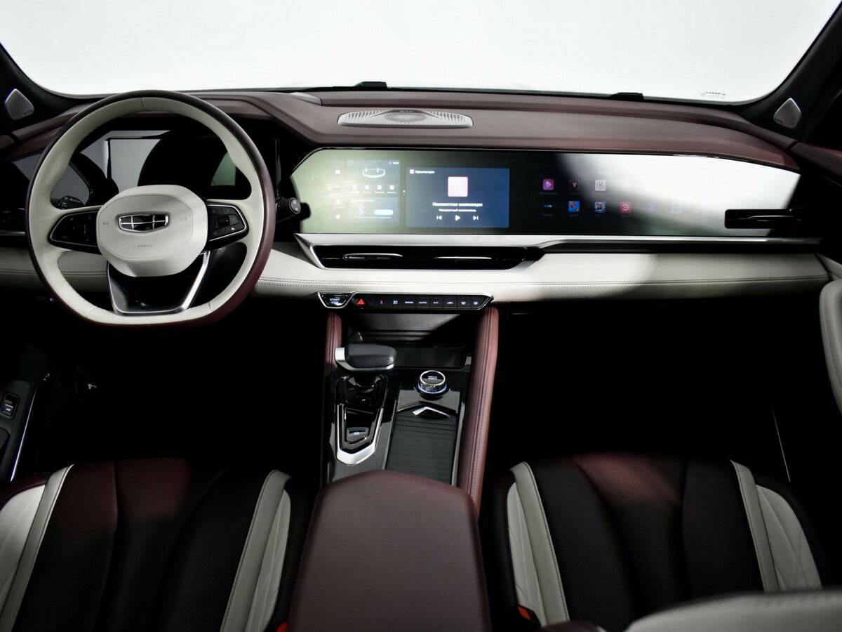 Купить Geely Monjaro с пробегом. Фото: #12