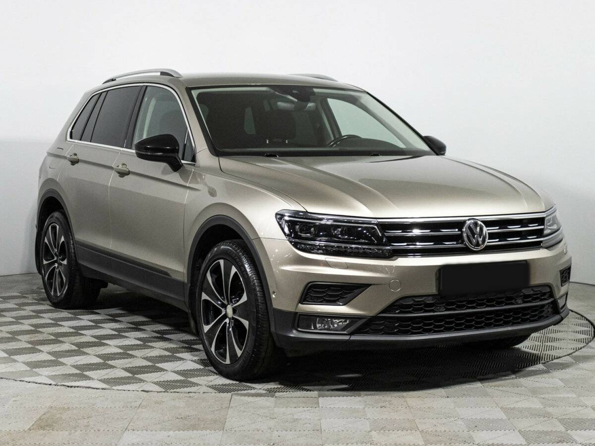 Купить Volkswagen Tiguan с пробегом. Фото: #1